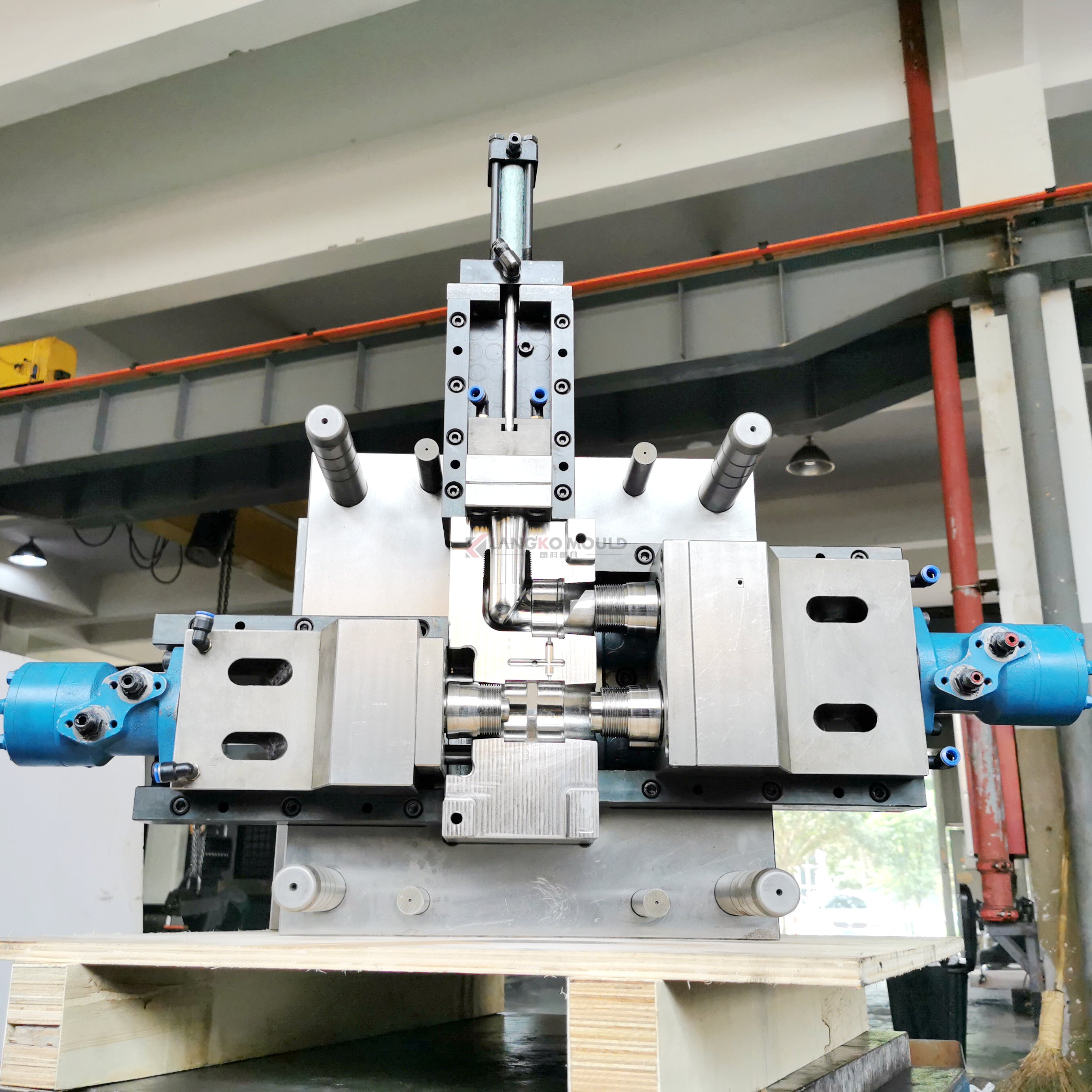 Moule D'injection De Raccord De Tuyau En Plastique Usine